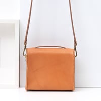 Image 3 of Tiny Box in vegetable-tanned leather