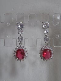 Image 2 of Kate Middleton Princess of Wales Inspired Replikate Oval Ruby Red Crystal Earrings & Necklace Set  