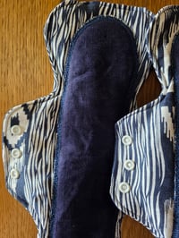 Image 2 of Linen Heavy Absorbency Pad Set of 3 - Desert Oasis