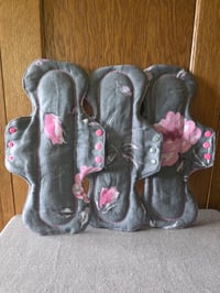 Image 2 of Linen Heavy Absorbency Pad Set of 3 - Peony & Slate