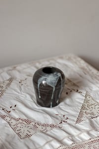 Image 3 of vase 01