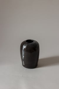 Image 2 of vase 02