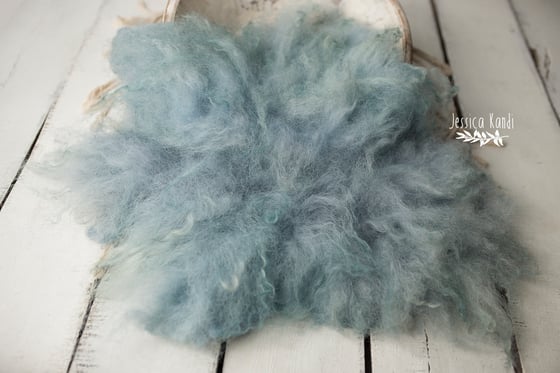 Image of Powdery Aqua hand felted fur