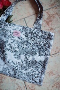 Image 4 of Tote bag [Toile de jouy noir]