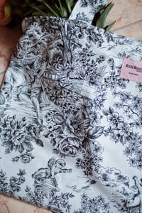 Image 8 of Tote bag [Toile de jouy noir]