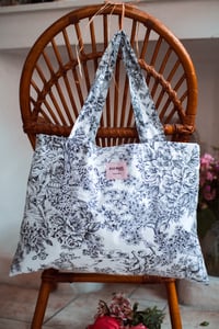 Image 5 of Tote bag [Toile de jouy noir]