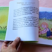 Image 5 of Cuento 'El tueco' con marcapáginas pintado y bordado