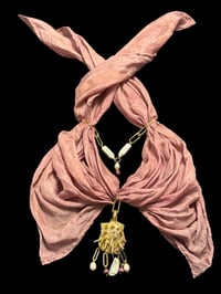 Image 3 of Spiky Oyster Berry Scarf