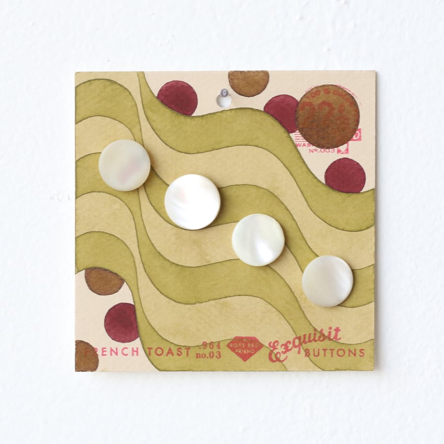 Image of Pea Green Button Card 26