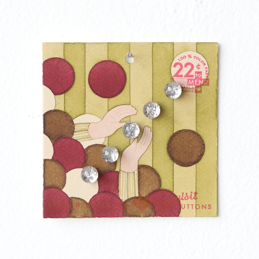 Image of Pea Green Button Card 33