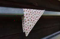 Cherry neck scarf