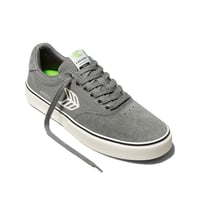 Image 1 of Zapatilla Cariuma Naioca Charcoal en rebajas.