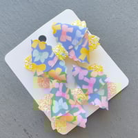 Image 1 of Petite Scalloped Top Layers Diecut 1269