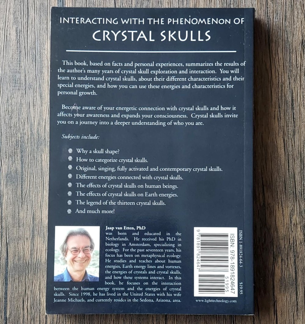 Crystal Skulls: Interacting with a Phenomenon, by Jaap van Etten