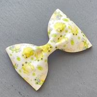 Image 1 of BOW Tie Diecut 1200