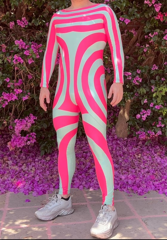 Image of Dizzy suit 