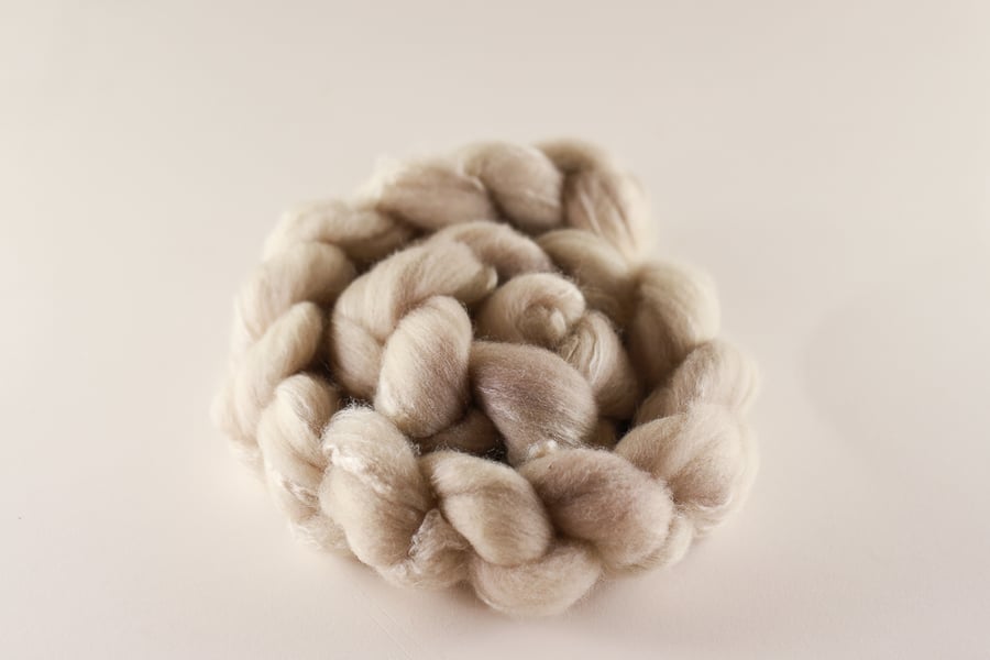 Image of Tulip coordinate 🌷 BFL/Silk 🌷Ecru (PRE-ORDER)