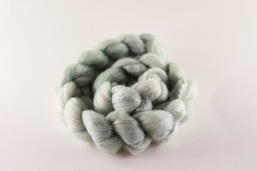 Image of Tulip coordinate 🌷 BFL/Silk 🌷 Sage (PRE-ORDER)