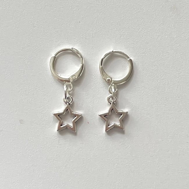 silver star earrings