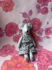 Image 1 of Lola