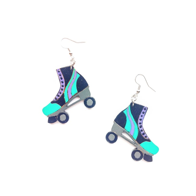 Retro Rollerskate Earrings 🛼