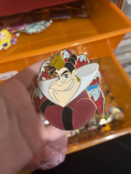 Image of Queen of hearts pop