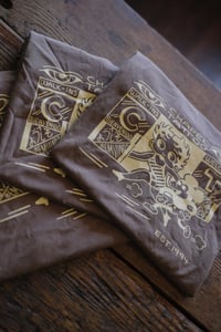 Image 2 of CHAPEL TATTOO BETTY BOOP SHOP FRONT  - EST 1994 TEE IN BROWN