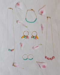 Image 2 of Collar Dalia