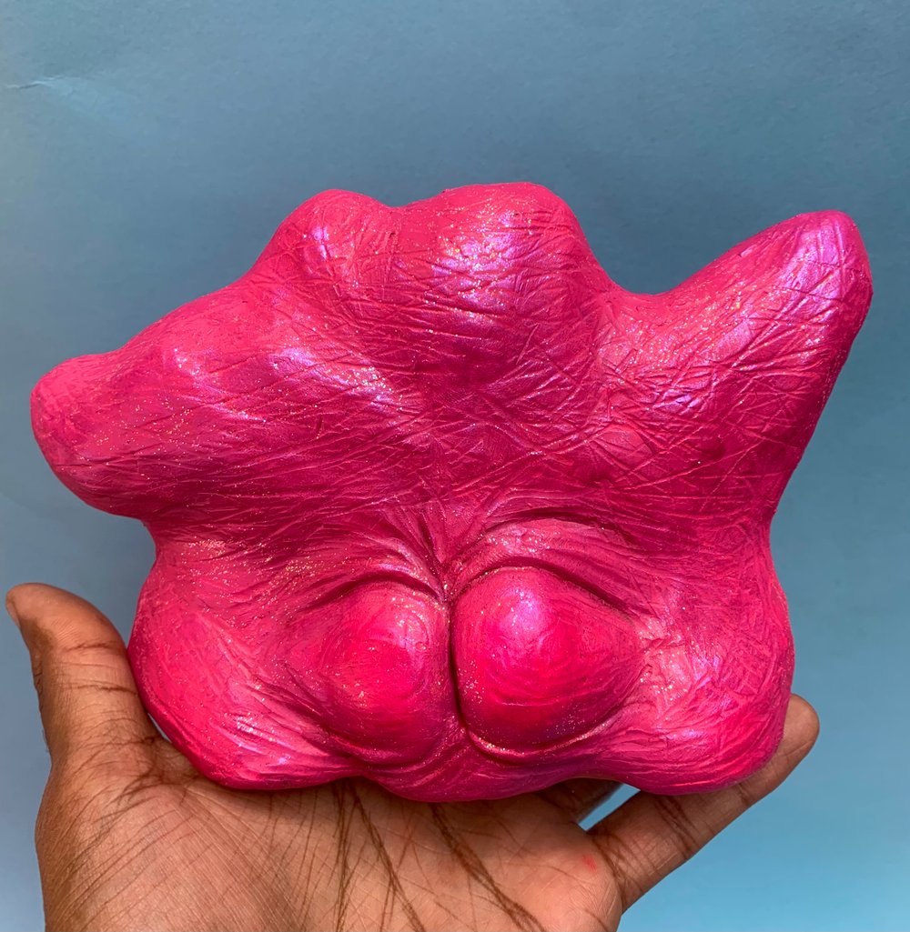 Kissy  face Ditto