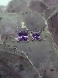 Image 4 of Princess Cut Prong-Set CZ