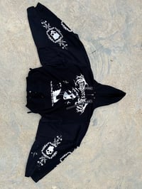 Image 2 of Vulture’s Lair Xtra 1of1
