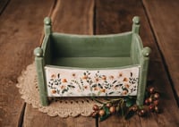 Image 2 of Double-sided bed in forest green 