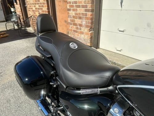 Image of Royal Enfield 650 Super Meteor with full touring kit and $500 off till the end of May!!!