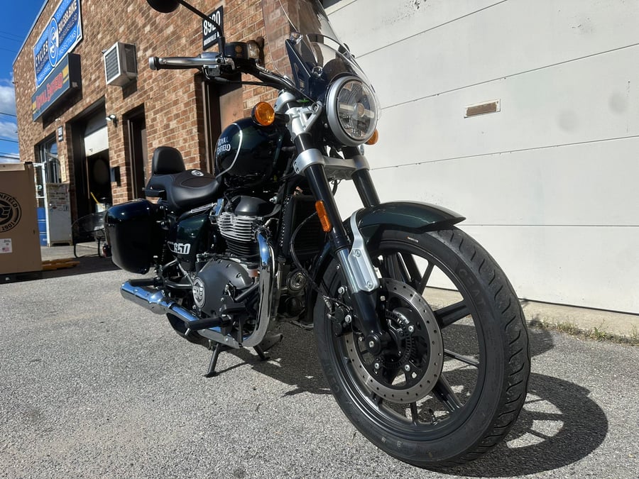 Image of Royal Enfield 650 Super Meteor with full touring kit and $500 off till the end of May!!!