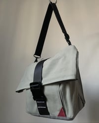Image 3 of pannier II