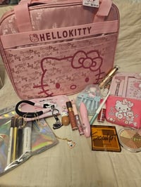 Image 5 of Hello Kitty Pink Travel Bag Bundle 