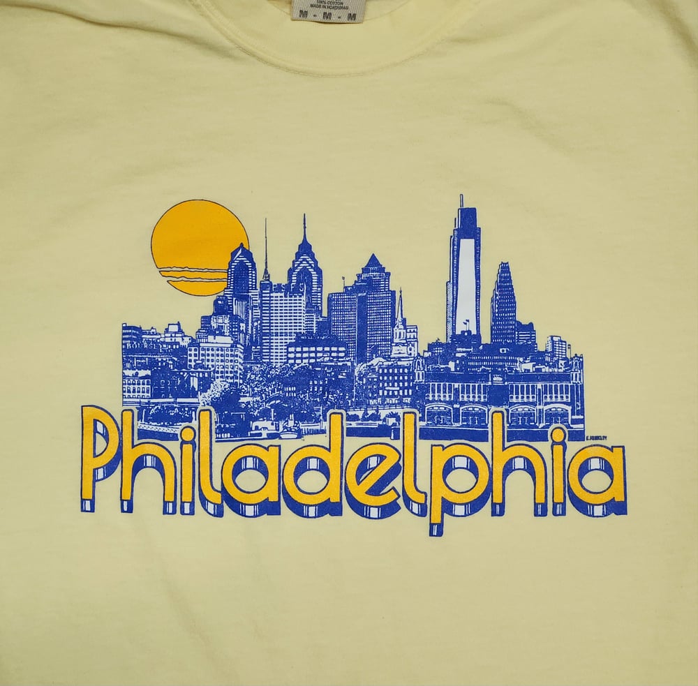 Image of Philadelphia Skyline T