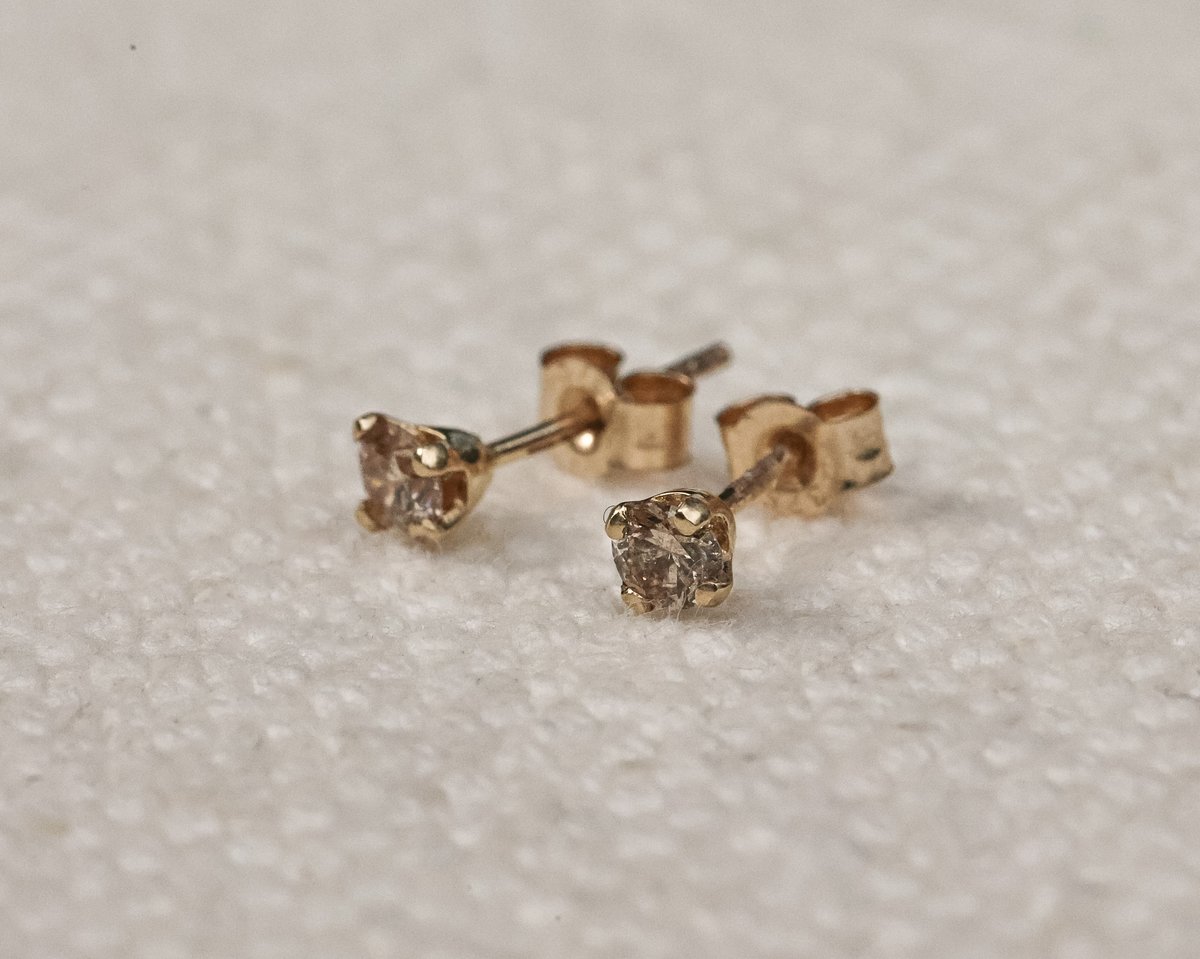 Image of 9ct gold 2.5mm 'little champagne diamond' stud earrings