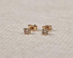 Image of 9ct gold 2.5mm 'little champagne diamond' stud earrings