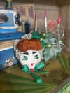Holly Dolly 1940s Style Christmas Brooch 6