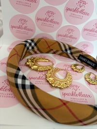 Burb headband and large and medium creoles 