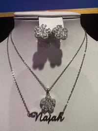 Flower 🌺 Necklace Set 