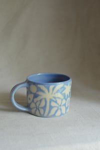 Image 7 of "Beach, My Muse" Shortie Mug 2 in Blueberry Milk