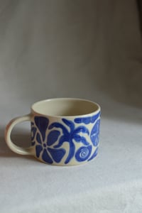Image 4 of "Beach, My Muse" Shortie Mug 7 in Blueberry Jam