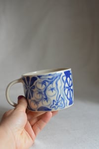 Image 14 of "Piano, Piano" Shortie Mug 1 in Blueberry Jam