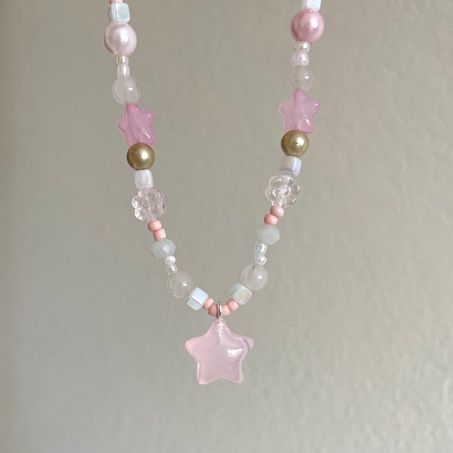 puffy star necklace
