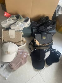 Image 2 of Tan Alo Coach Set