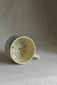 Image 12 of "Piano, Piano" Shortie Mug 2 in Blueberry Jam
