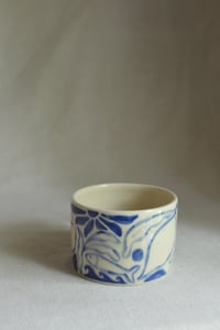 Image 14 of "Piano, Piano" Shortie Mug 2 in Blueberry Jam