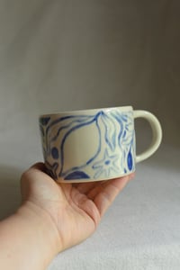 Image 17 of "Piano, Piano" Shortie Mug 2 in Blueberry Jam